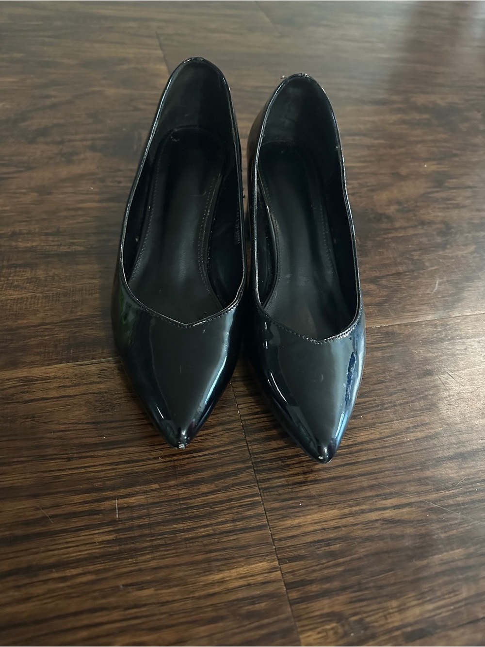 Women's Black Patent Pointed-Toe Heels